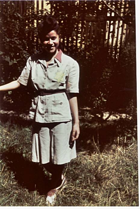 Sárga csillaggal. www.europeana.eu.jpg